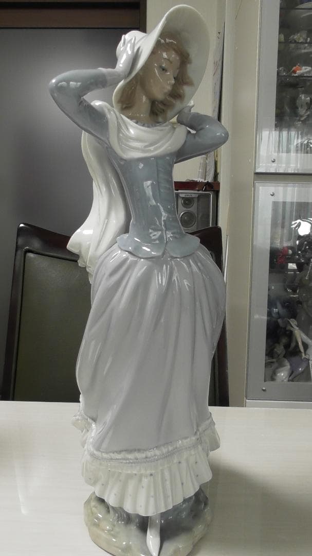 LLADRO　リヤドロ　【春の風】２　Ｈ＝36cm　リアドロ　インテリアＬ125