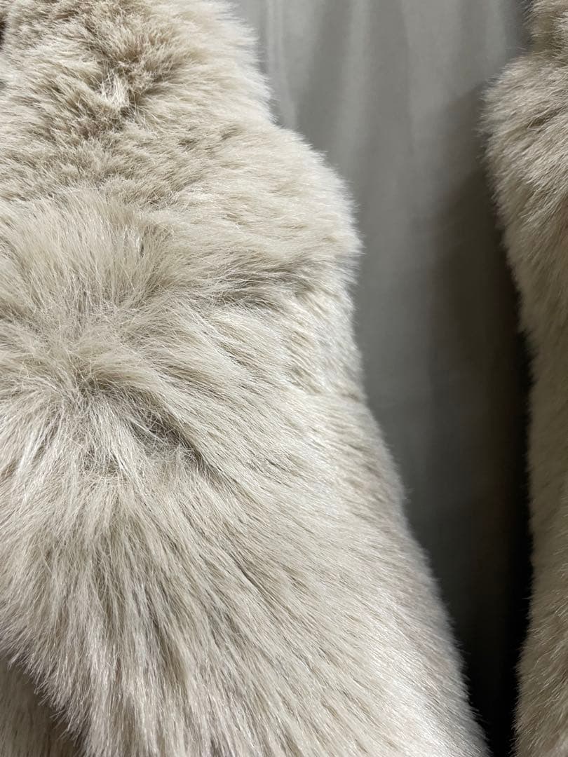 233新品koibitomisaki　エコファーたっぷり♪ダウン切り替えベスト