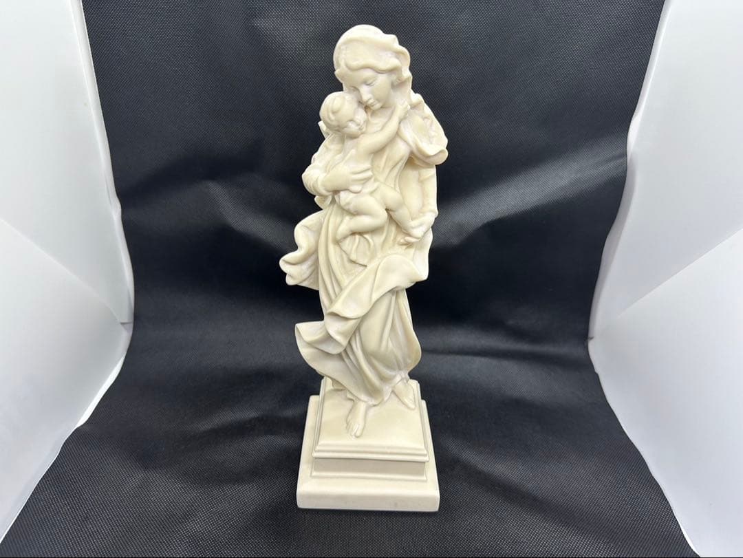 西洋彫刻 聖母マリア像 置物 インテリア 雑貨