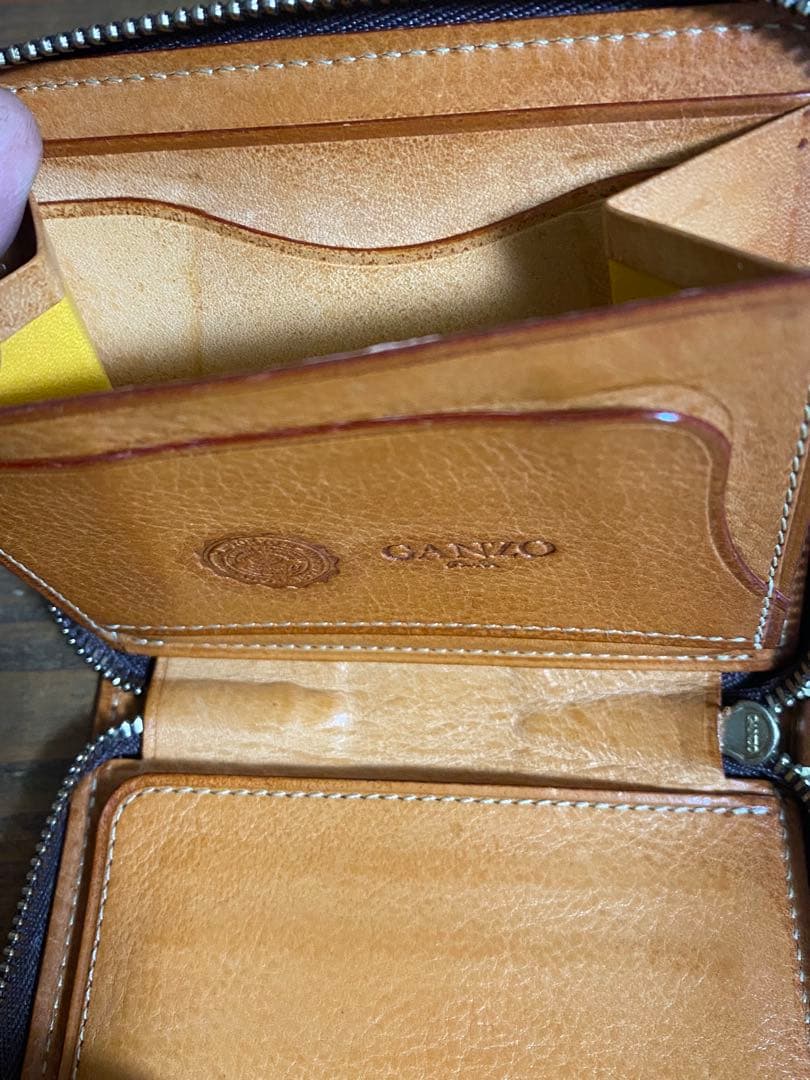 ガンゾ　大阪店限定コンパクトジップウォレット