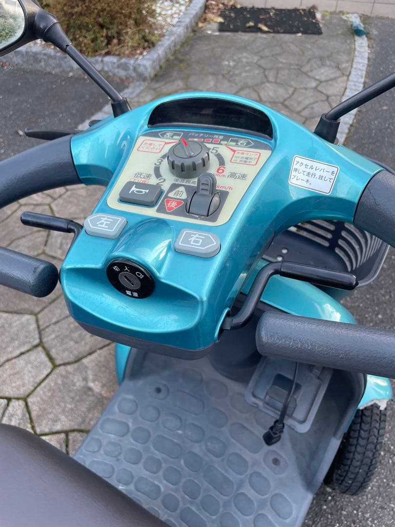 SUZUKI 電動シルバーカー 青　セニアカー　直接取引のみ