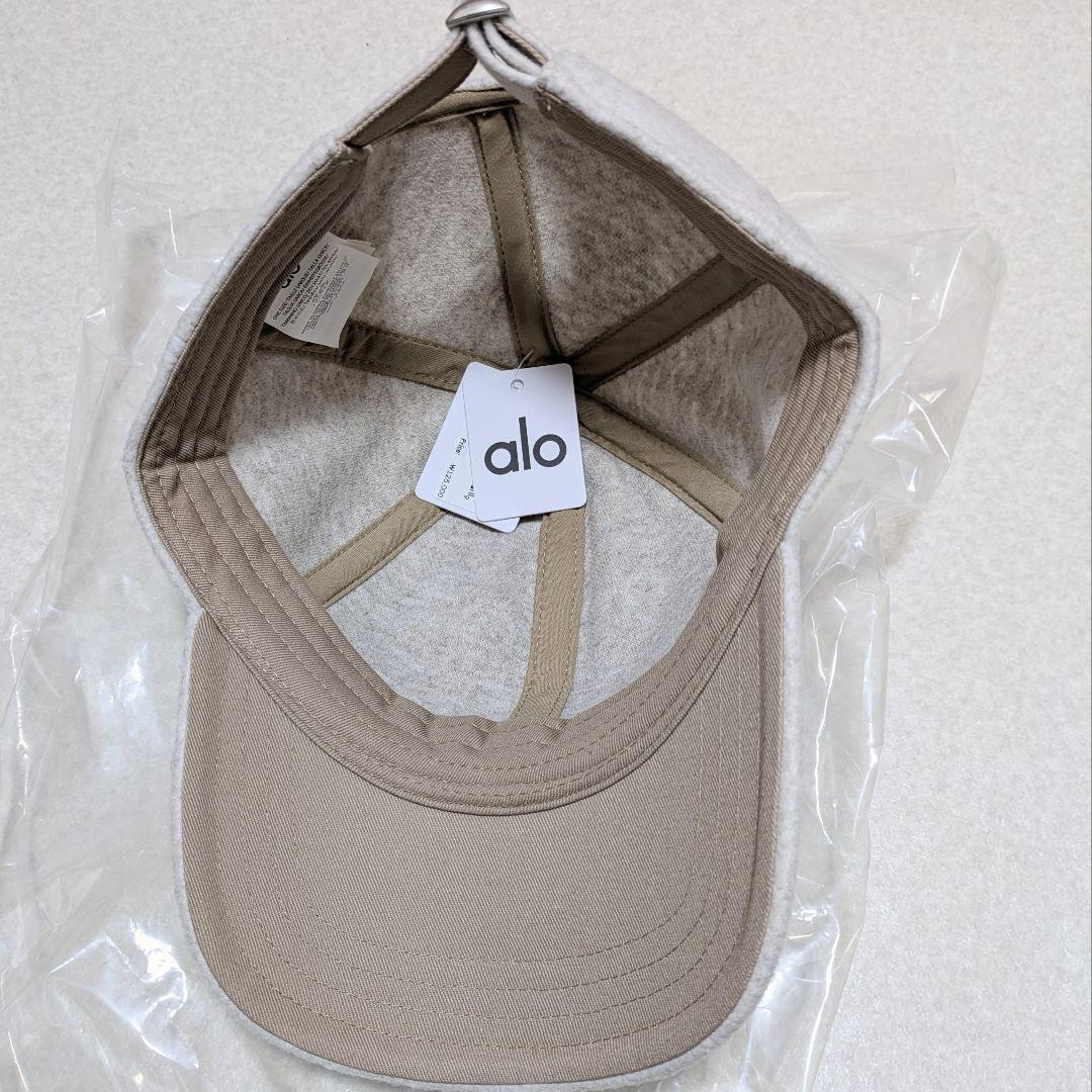 新品✨️ Alo Yoga Prestige Off-Duty Cap ベージュ