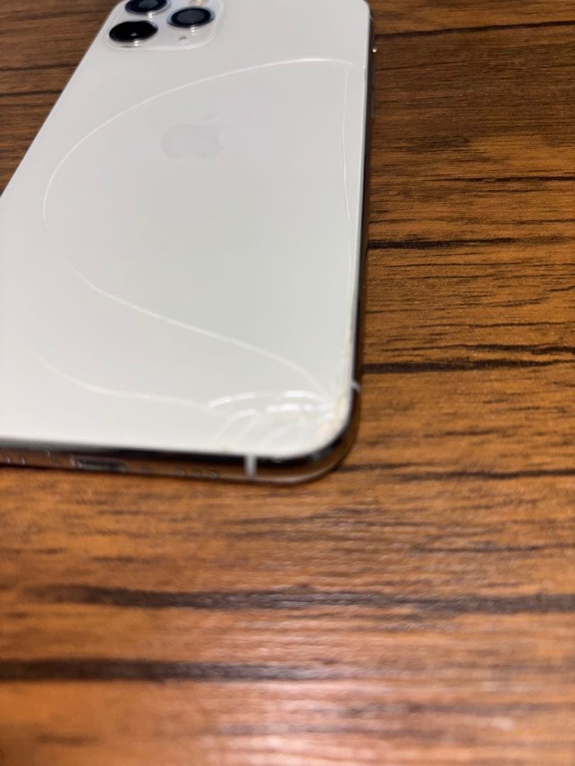 iPhone11pro 256GB シルバー