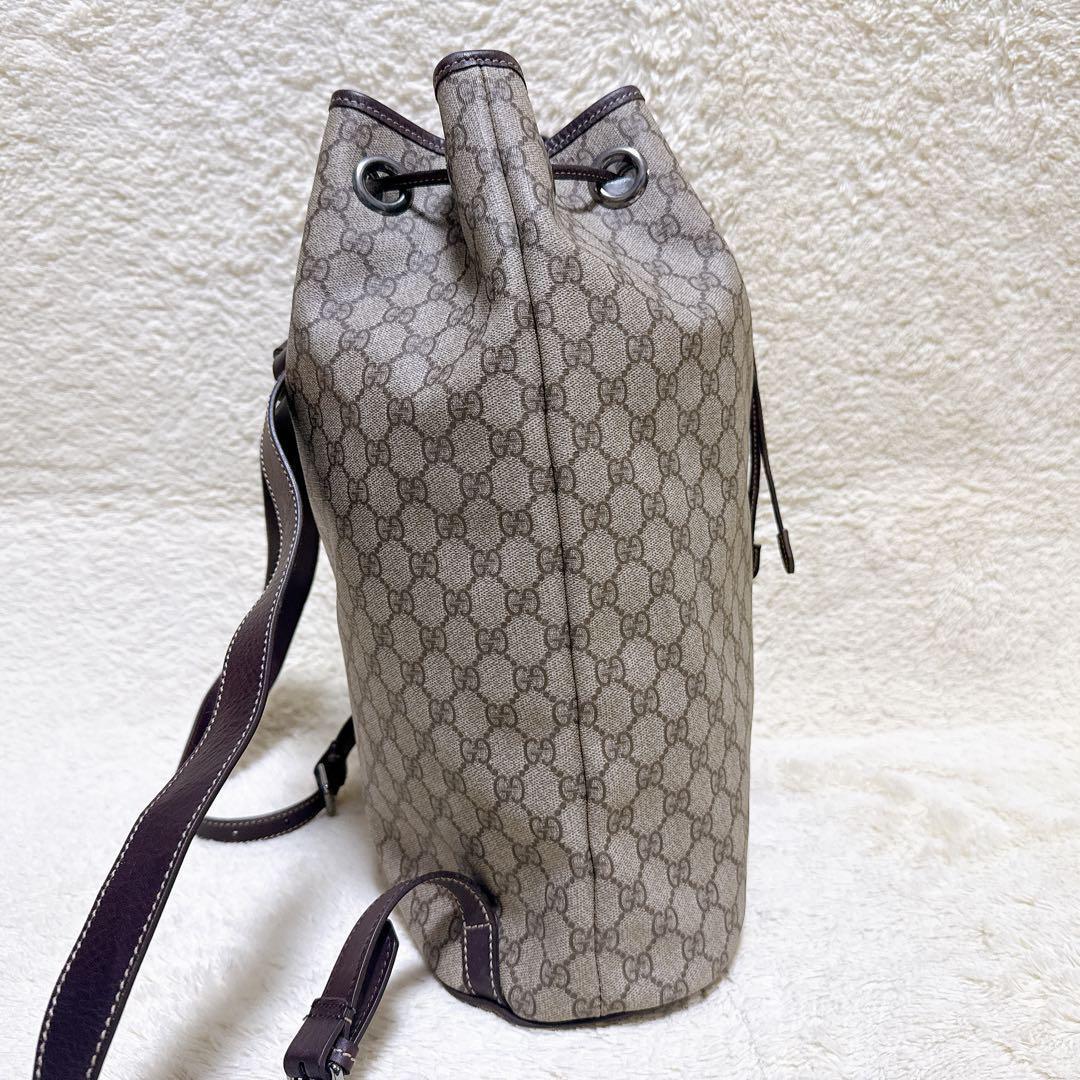2301 希少美品✨GUCCI 大容量 リュック GG PVC 巾着型 ブラウン