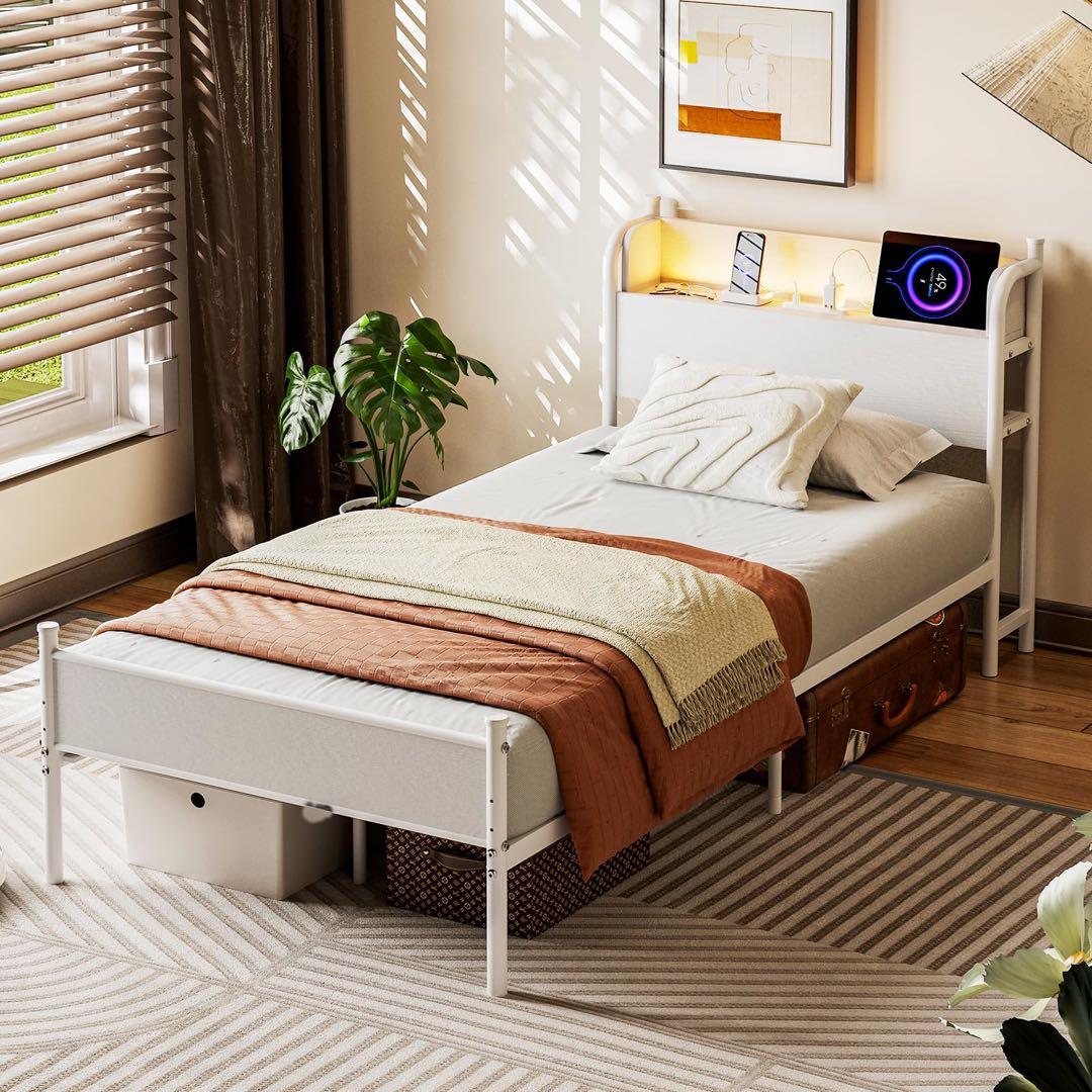 ベッドフレーム シングル パイプベッド USB充電付き 2段階高さ調整