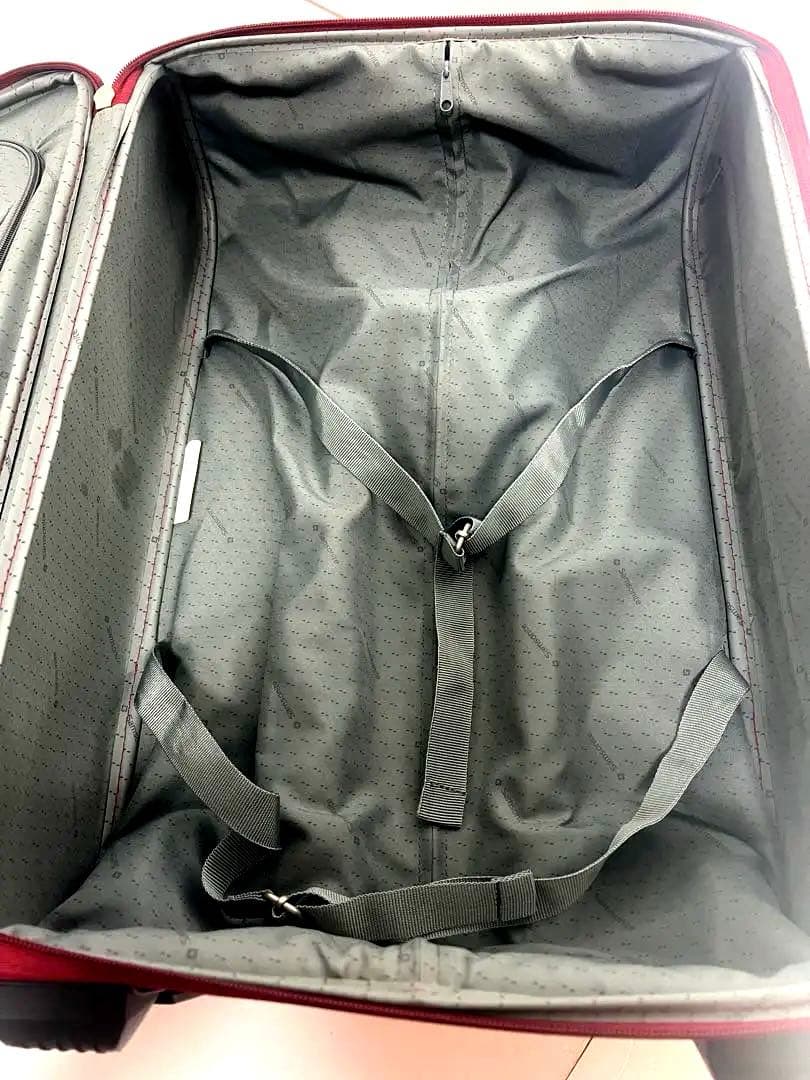 未使用品　サムソナイト　キャリーバック　軽量　機内持ち込み可　2輪　レディース