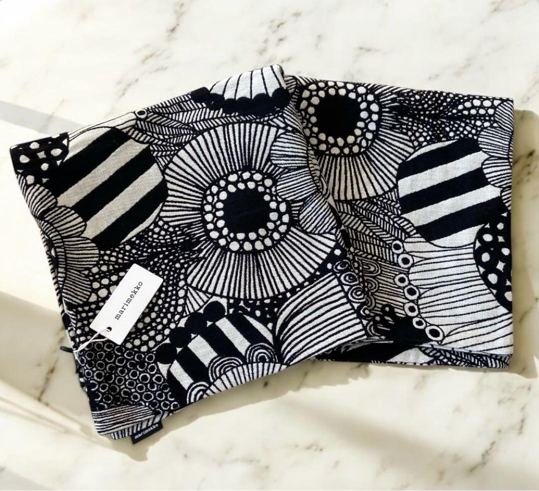 新品✨マリメッコ ピエニシイルトラプータルハ クッションカバー　50x50cm