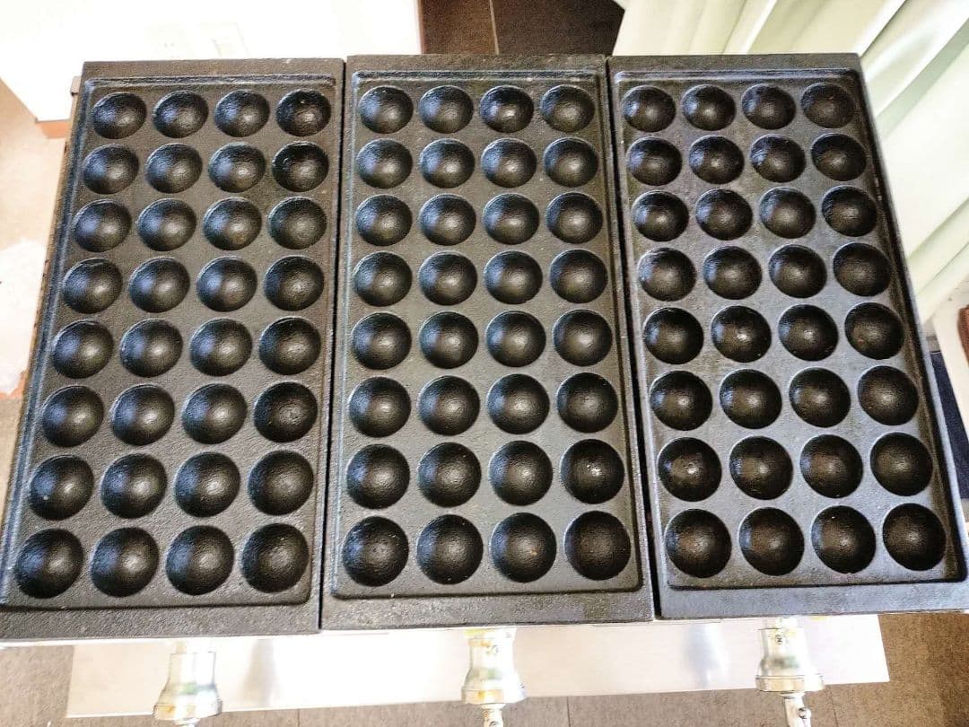 業務用たこ焼き器、鋳鉄、都市ガス、プロパンの場合部品交換必要