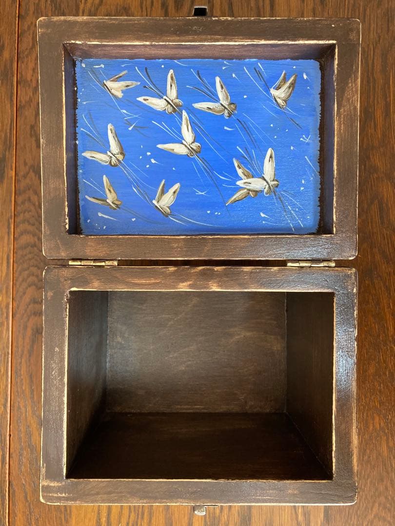 ロシア雑貨☆『霧の中のハリネズミ』木製収納box 小物入れ マトリョーシカ