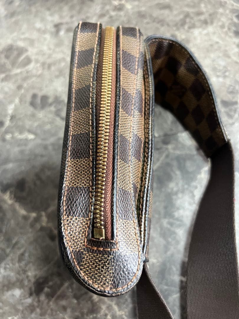 希少ジェロニモスダミエ・キャンバス ボディバッグ