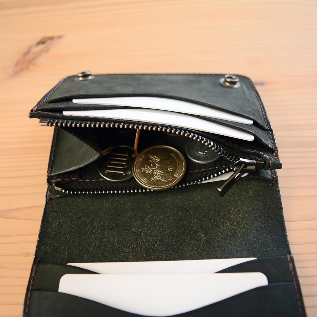 コンパクト ミドル トラッカーウォレット 手のひらサイズ イタリアンレザー