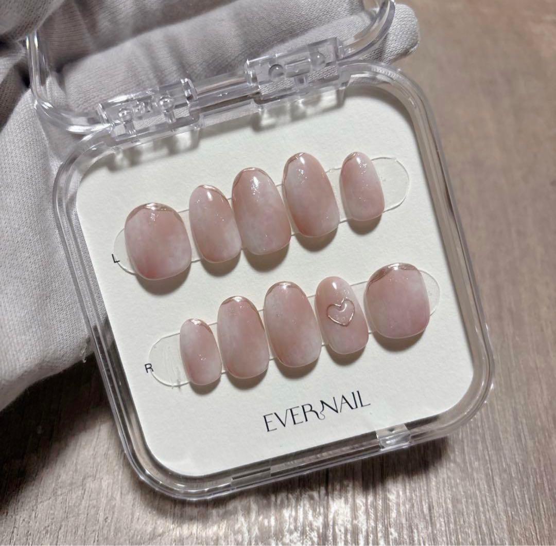 ピンク ネイルチップ エバーネイル　ハートモチーフ