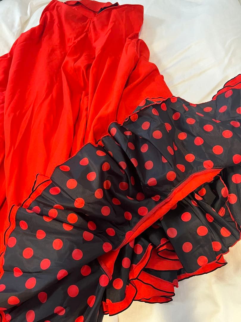 フラメンコ　靴はおまけ！Chacott 赤 フレアスカート　レオタード