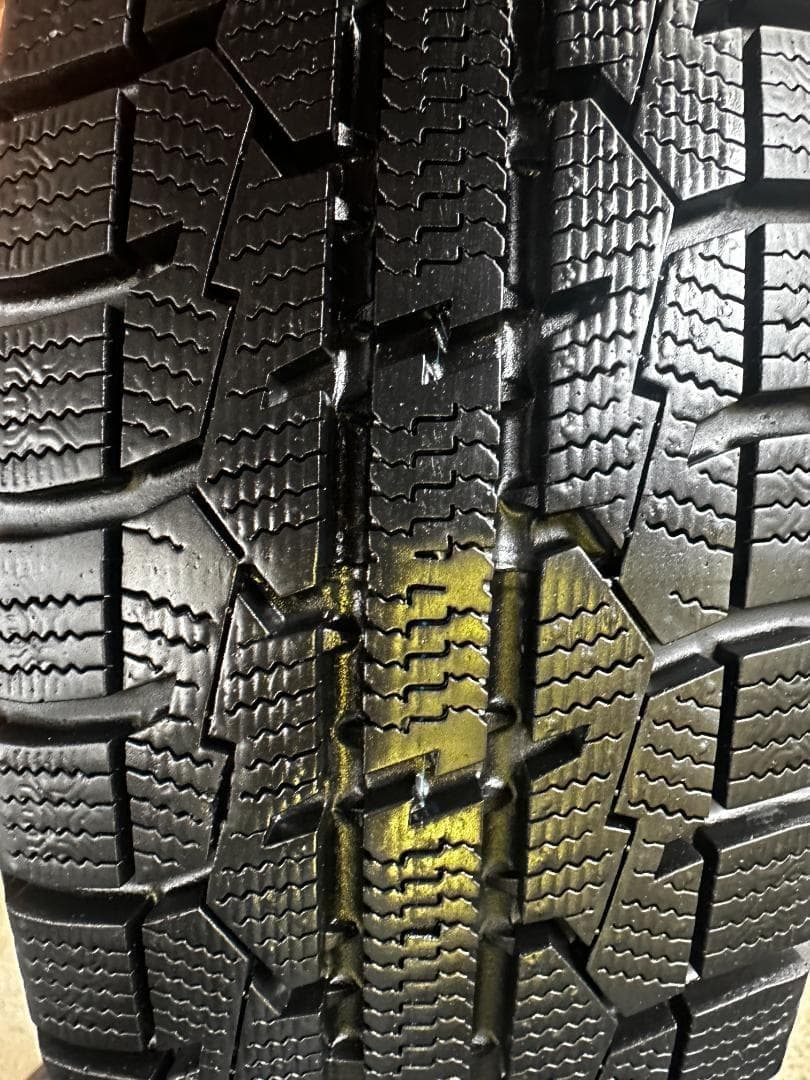 155/65R14 トーヨー GIZ 4本 送料込み 冬タイヤ T1128