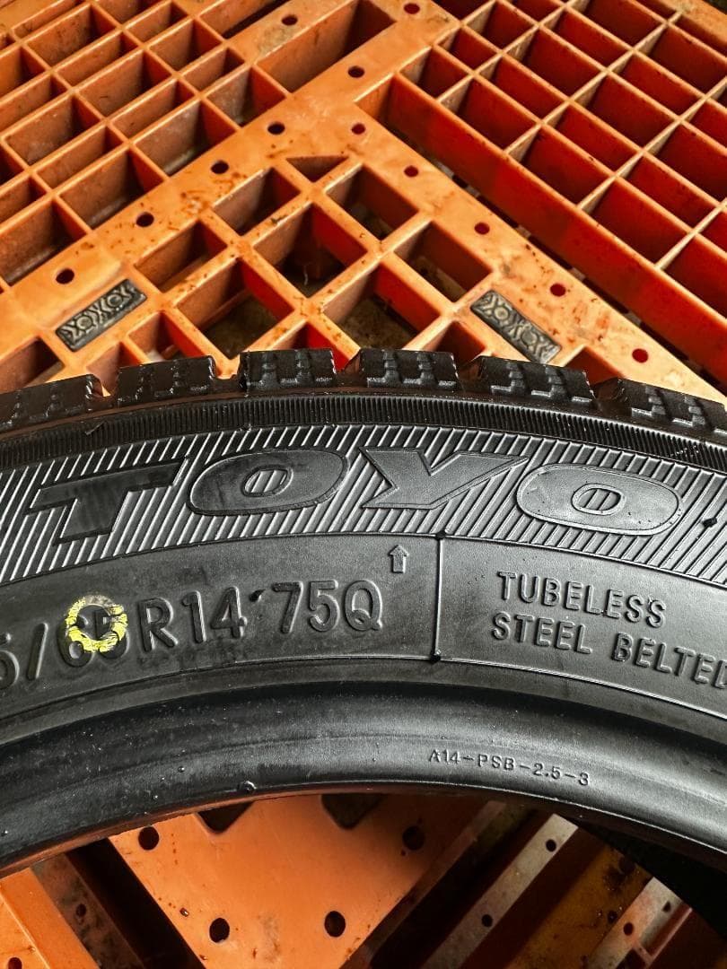 155/65R14 トーヨー GIZ 4本 送料込み 冬タイヤ T1128