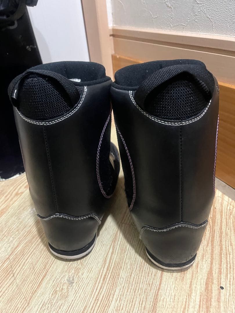 キッズ、小学生！転びにくく安全に滑れるHEAD スノーボードセット！