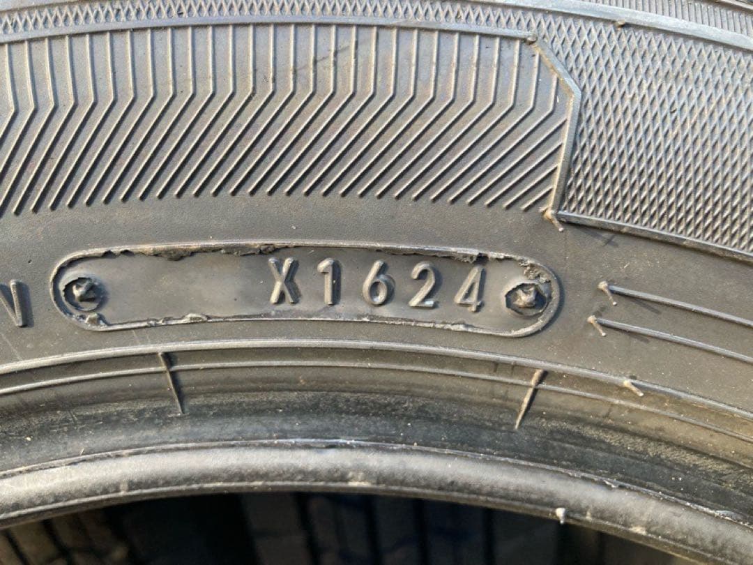 超バリ山！155/65R14 グッドイヤー アイスナビ7 送料込