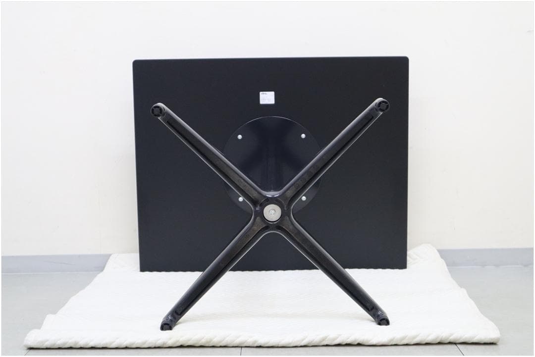 3 vitra ヴィトラ ビストロ テーブル レクタングラー 机 ミーティング