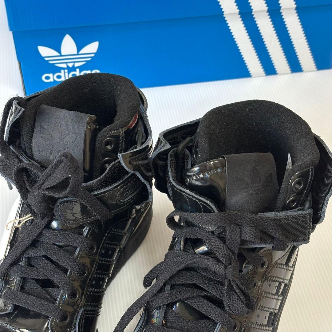 新品未使用　ジェレミー・スコット × アディダス オパールウィングス 4.0 黒
