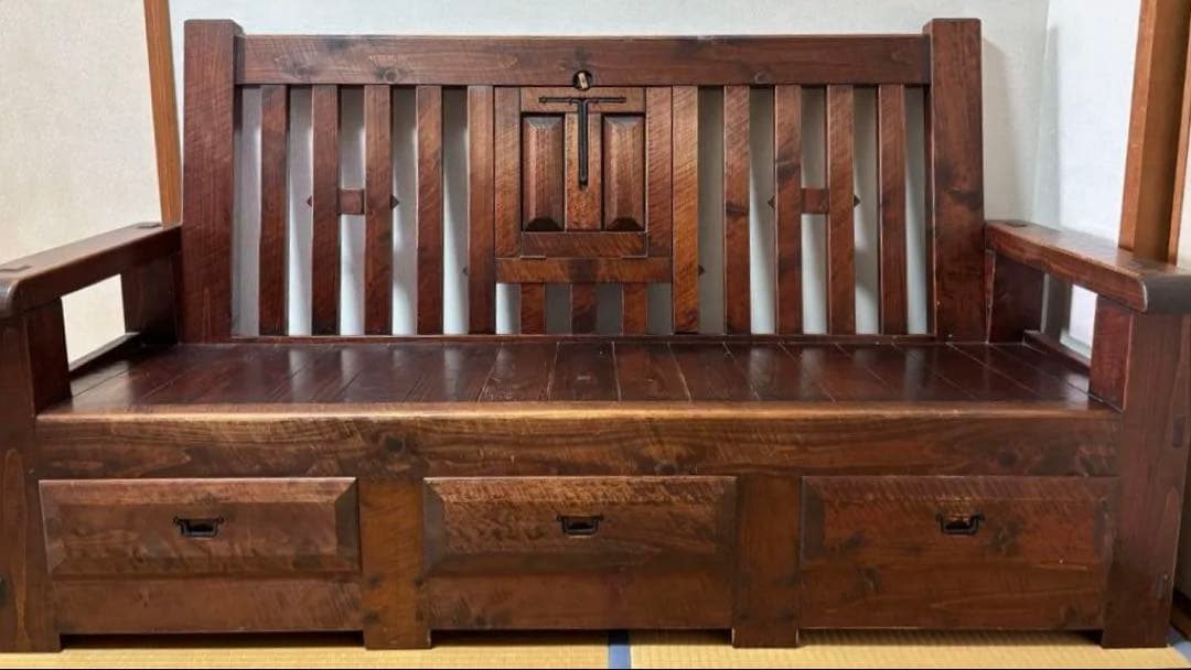 矢澤金太郎　無垢材の格子の長椅子　アンティーク