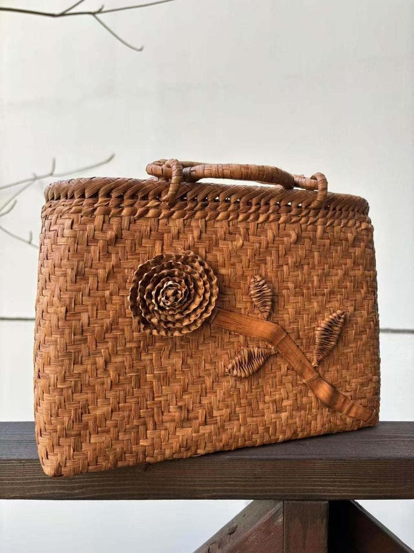 山葡萄　山葡萄かごバッグ　手作り　内布あり　オリジナルデザイン