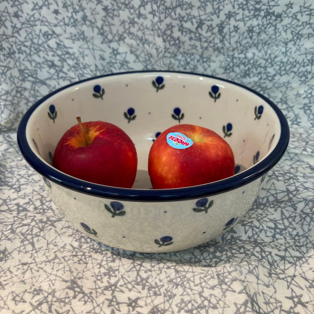 青い花模様のボウル 直径20cm ポーリッシュポタリー　ポーランド食器