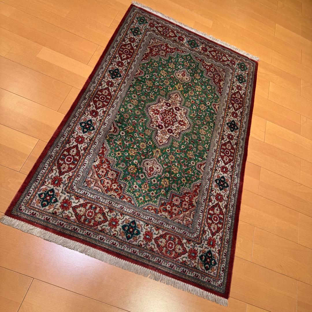 ペルシャ絨毯クム産 100%シルク (2枚)