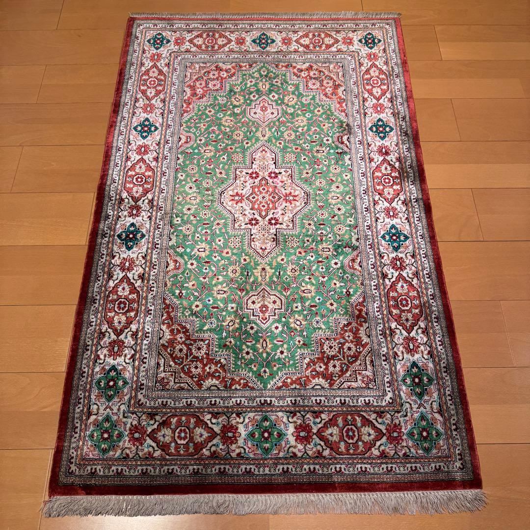 ペルシャ絨毯クム産 100%シルク (2枚)