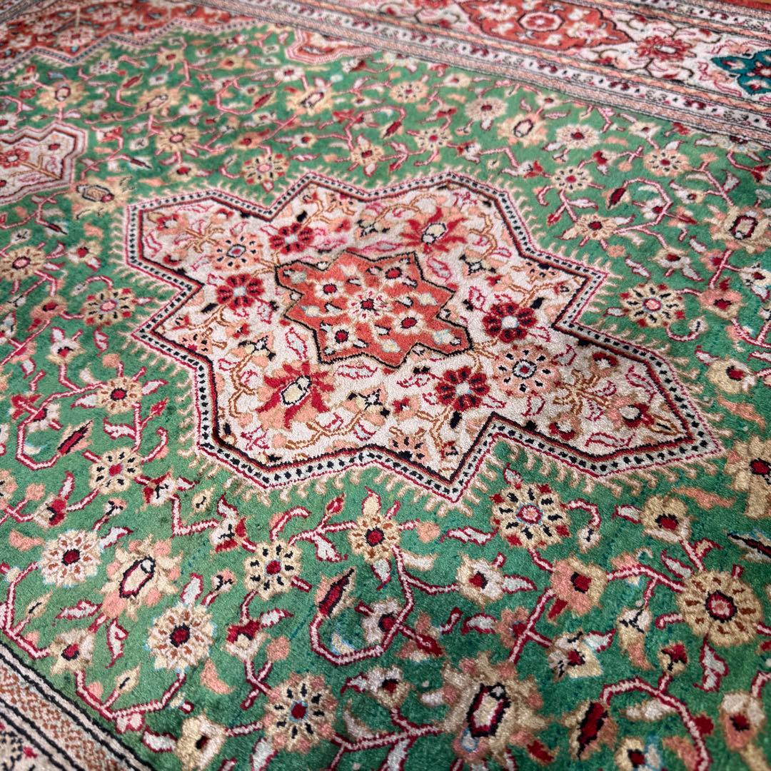 ペルシャ絨毯クム産 100%シルク (2枚)