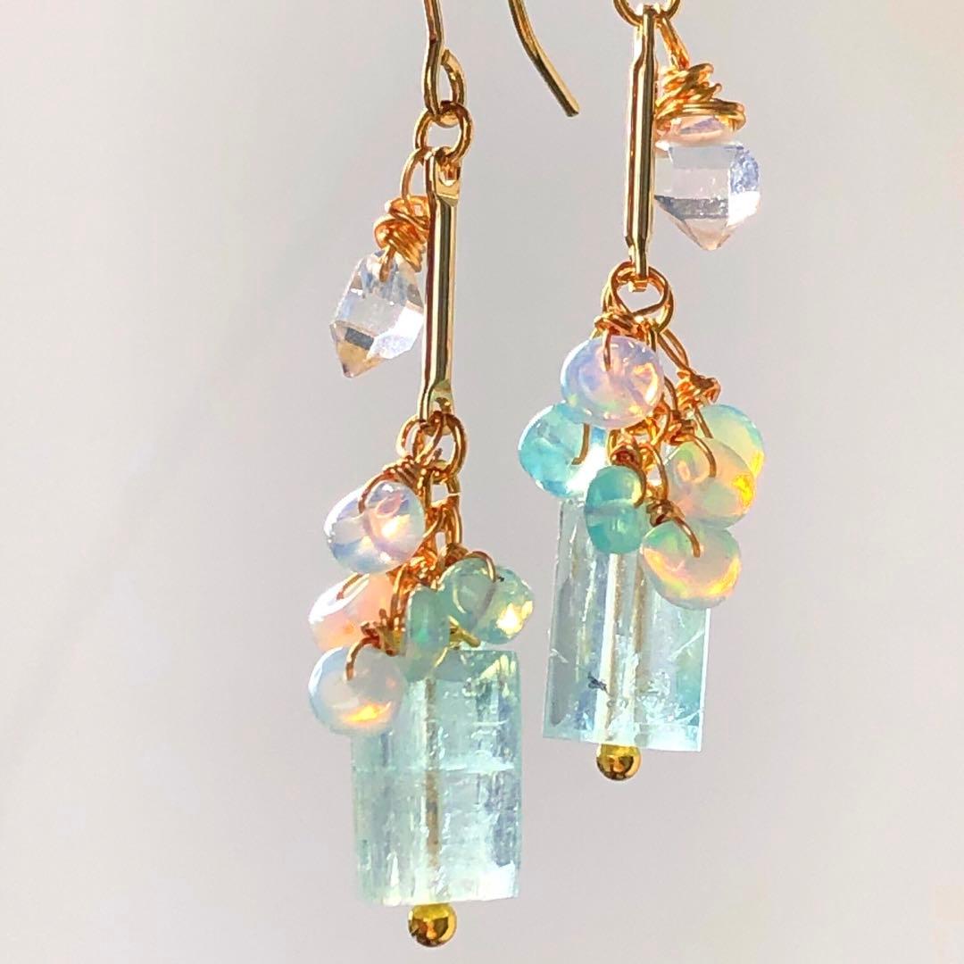 天然石☆極上大粒ミントエメラルド×極上ダイヤモンドクォーツのピアス14kgf