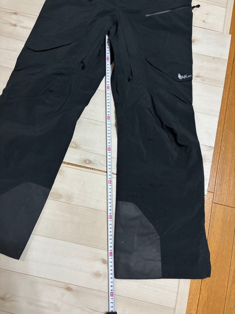 美品バートンAK457 GORE-TEX PRO ビブパンツ　Sサイズ