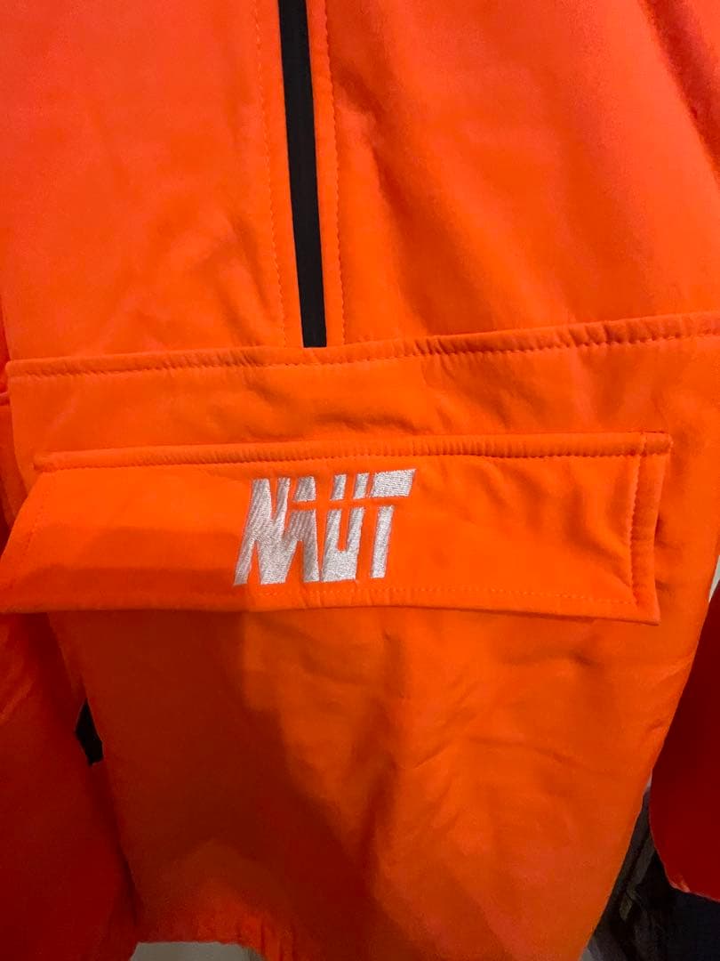 Naut（ノート）　スノーボード　ウェア　セットアップ　オレンジ