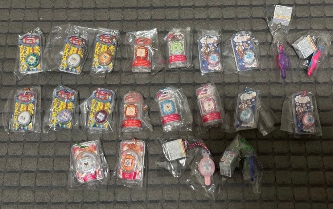 たまごっち おかしなボーロっち パッケージチャームつき 1＆2コンプリートセット