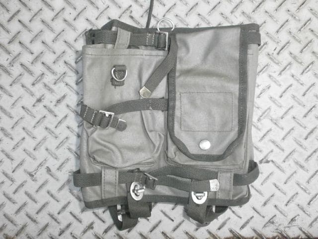 初*者様 自衛隊　有線無線機用　バック　当時物③
