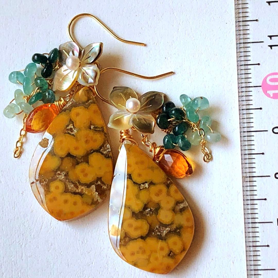 天然石♡レア♡大輪お花模様ホワイトアイアゲートのピアス14kgf