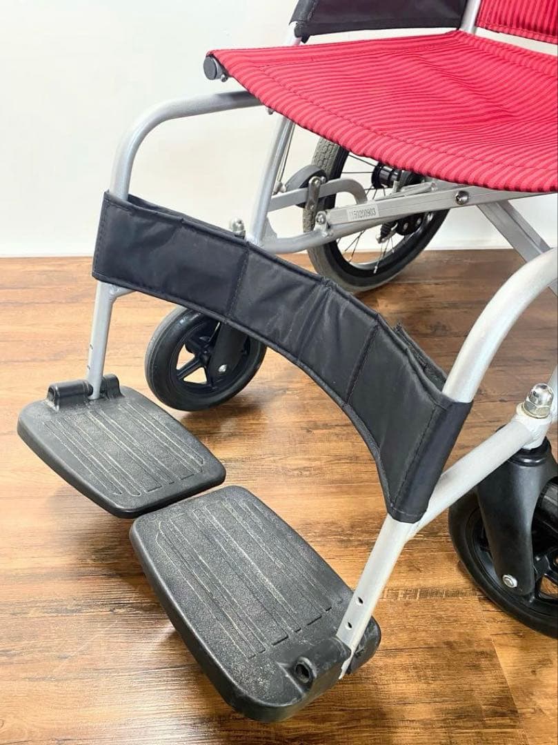 ◇アルミ介助用車椅子 BML16-40SB カワムラサイクル 軽量 コンパクト