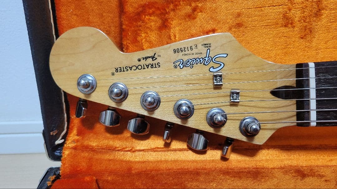 Fender Squier ストラトキャスター Eシリアル　韓国製　80年代