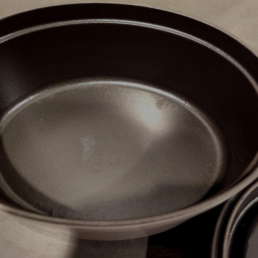 ♢STAUB♢ストウブ　ピコ・ココット オーバル 　グレー　　27cm