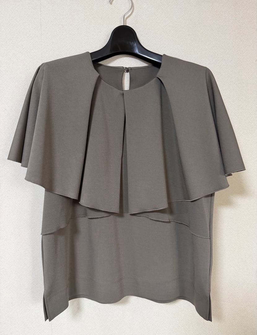 ANAYI ドライポンチラッフルケーププルオーバー　Mサイズ　モカ