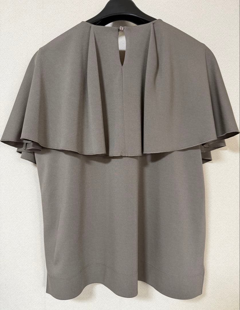 ANAYI ドライポンチラッフルケーププルオーバー　Mサイズ　モカ