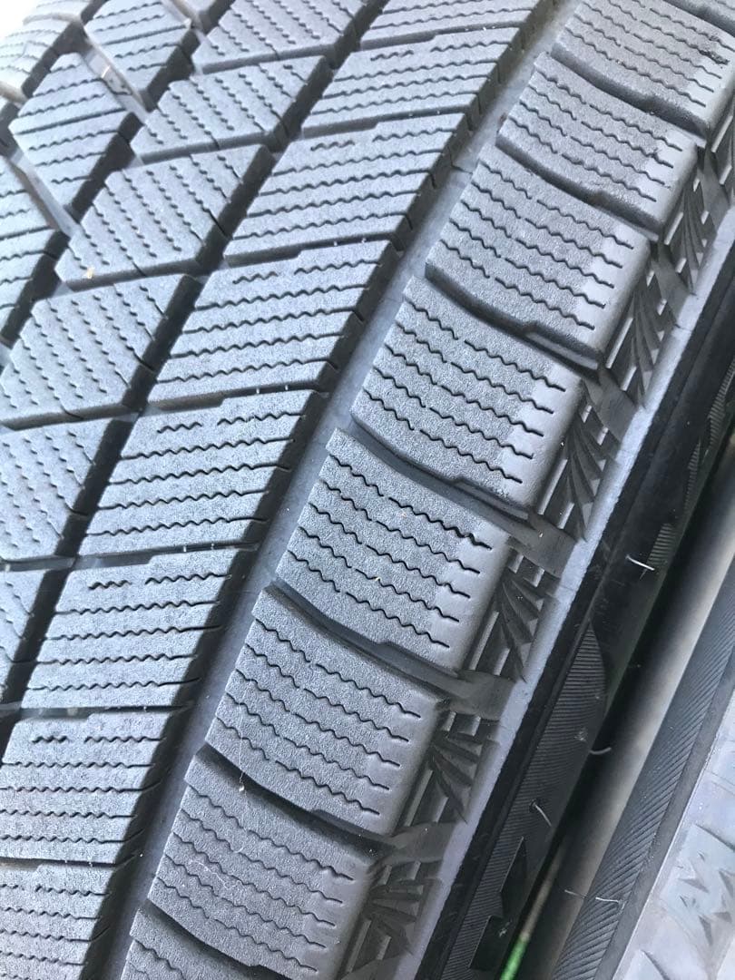タイヤ・ホイール BRIDGESTONE BLIZZAK VRX3 205/65R16