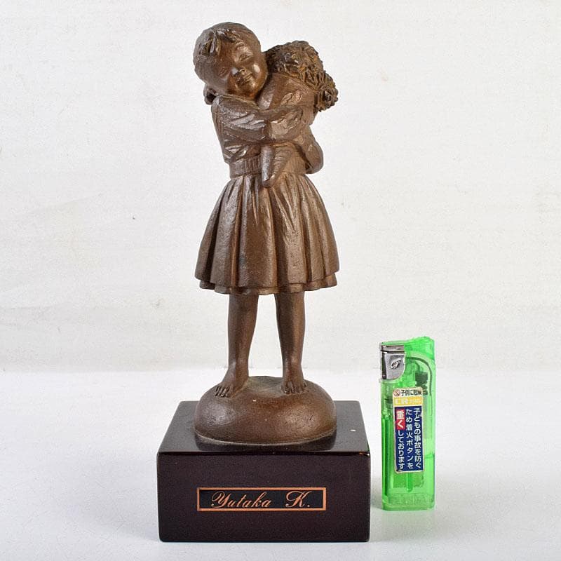 加藤豊作　ブロンズ　少女像　「花束」　台付　共箱　M　R9183