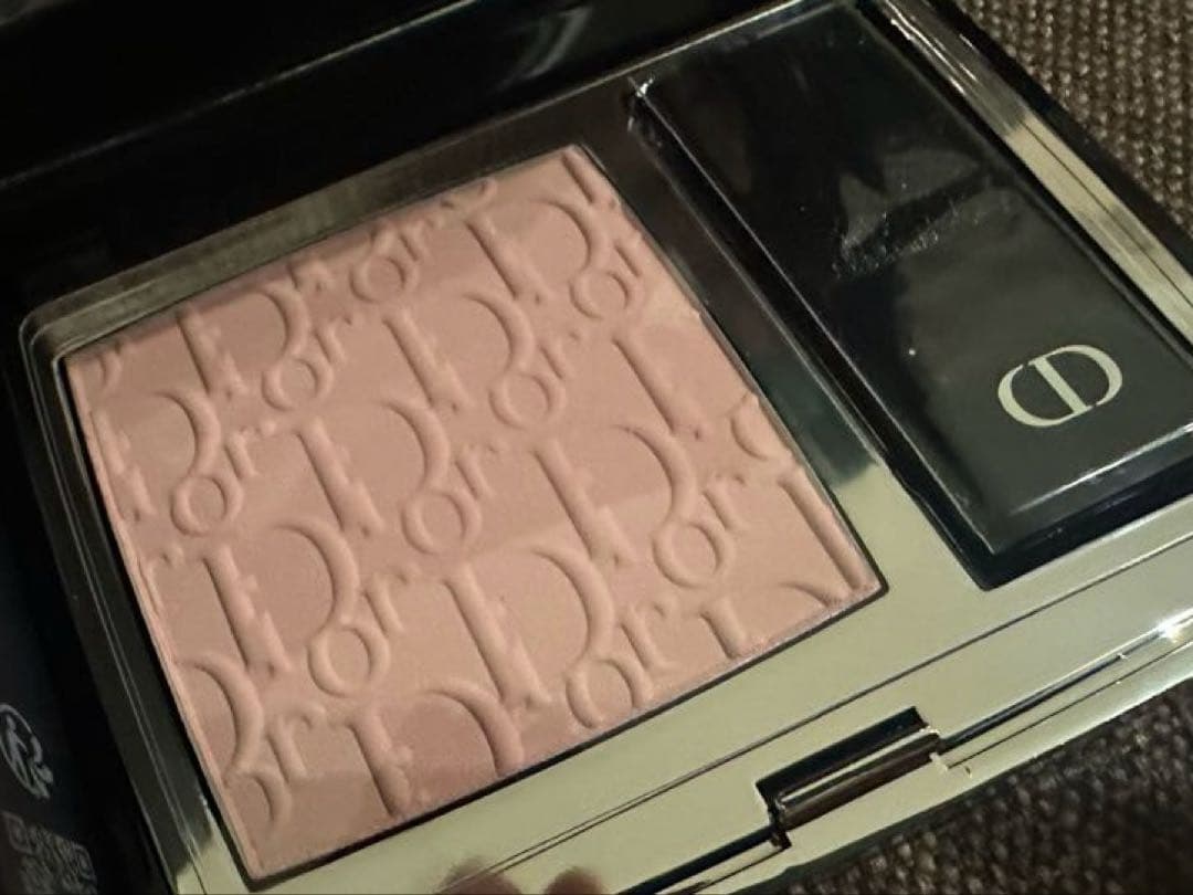 Dior ディオールスキンルージュブラッシュ271ピンクマニアマット