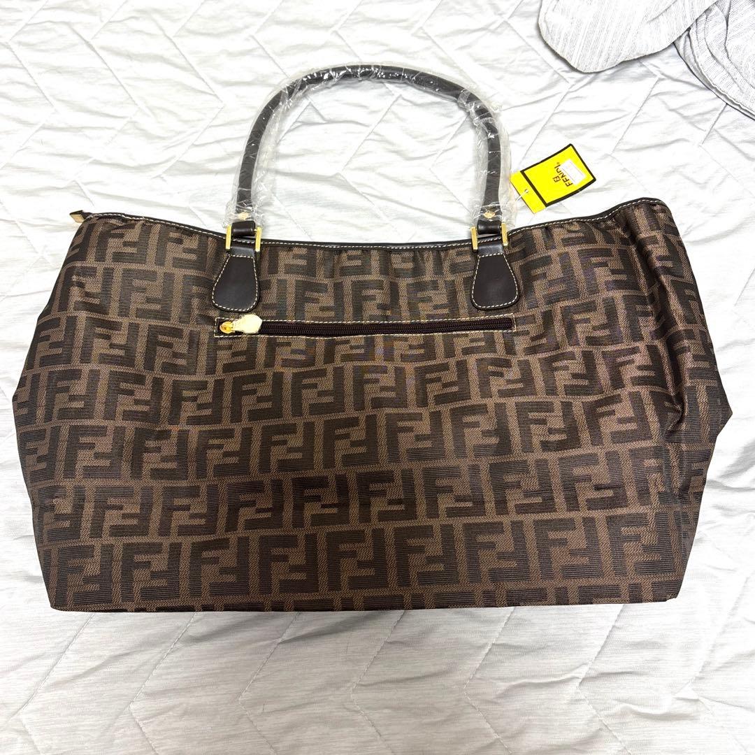 FENDI トートバッグ