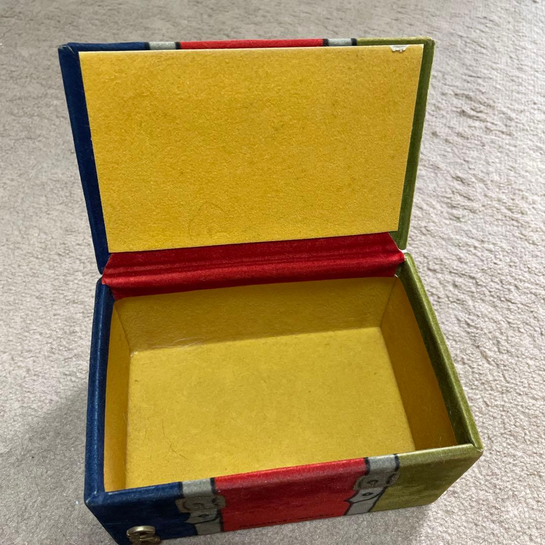 ロベルタ　昭和レトロ　小物入れ