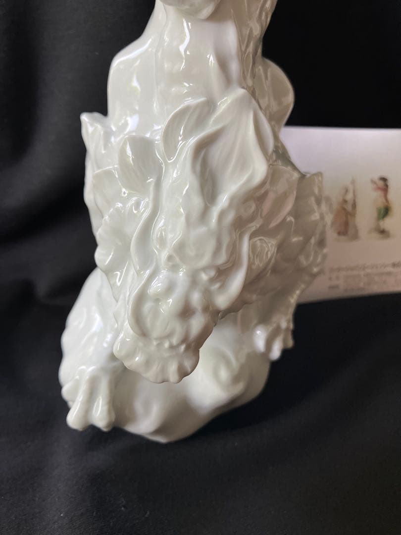 龍　Meissen マイセン　ドラゴン　白磁　置物　フィギュリン　ビスク
