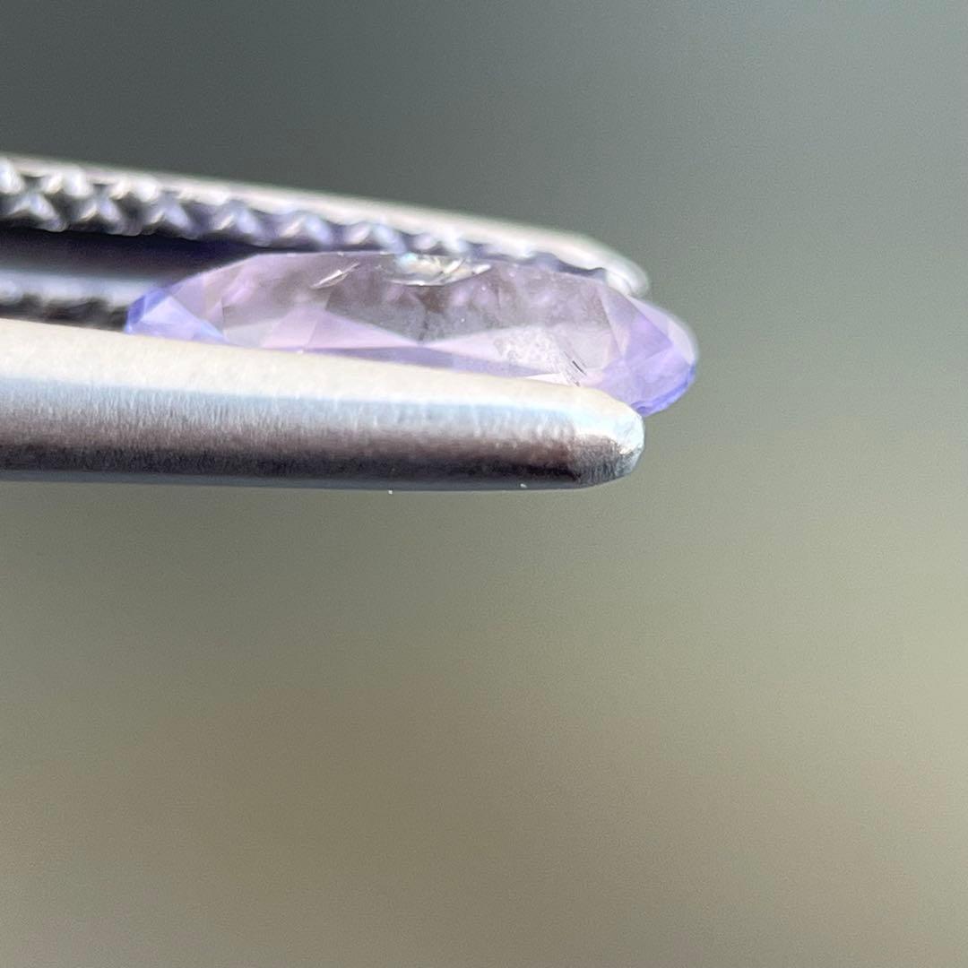 スリランカ産非加熱天然パープルサファイアルース