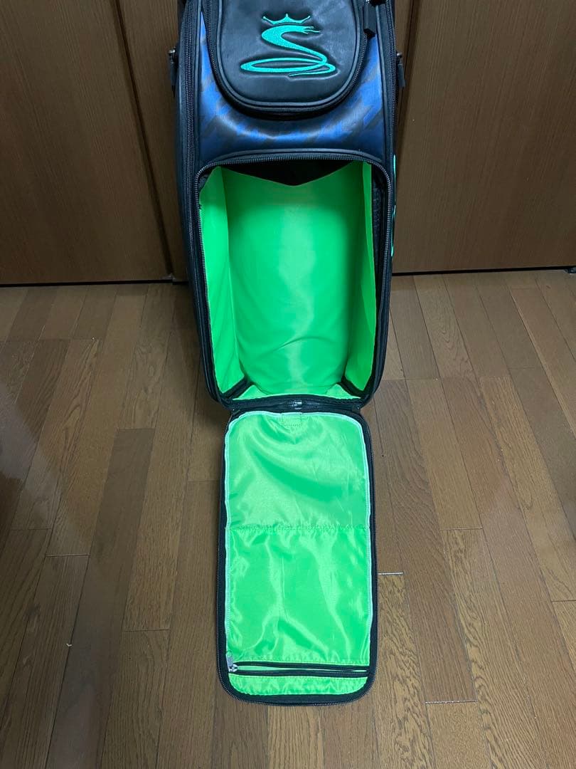 【超希少品】コブラ ベゼル ゴルフバッグ