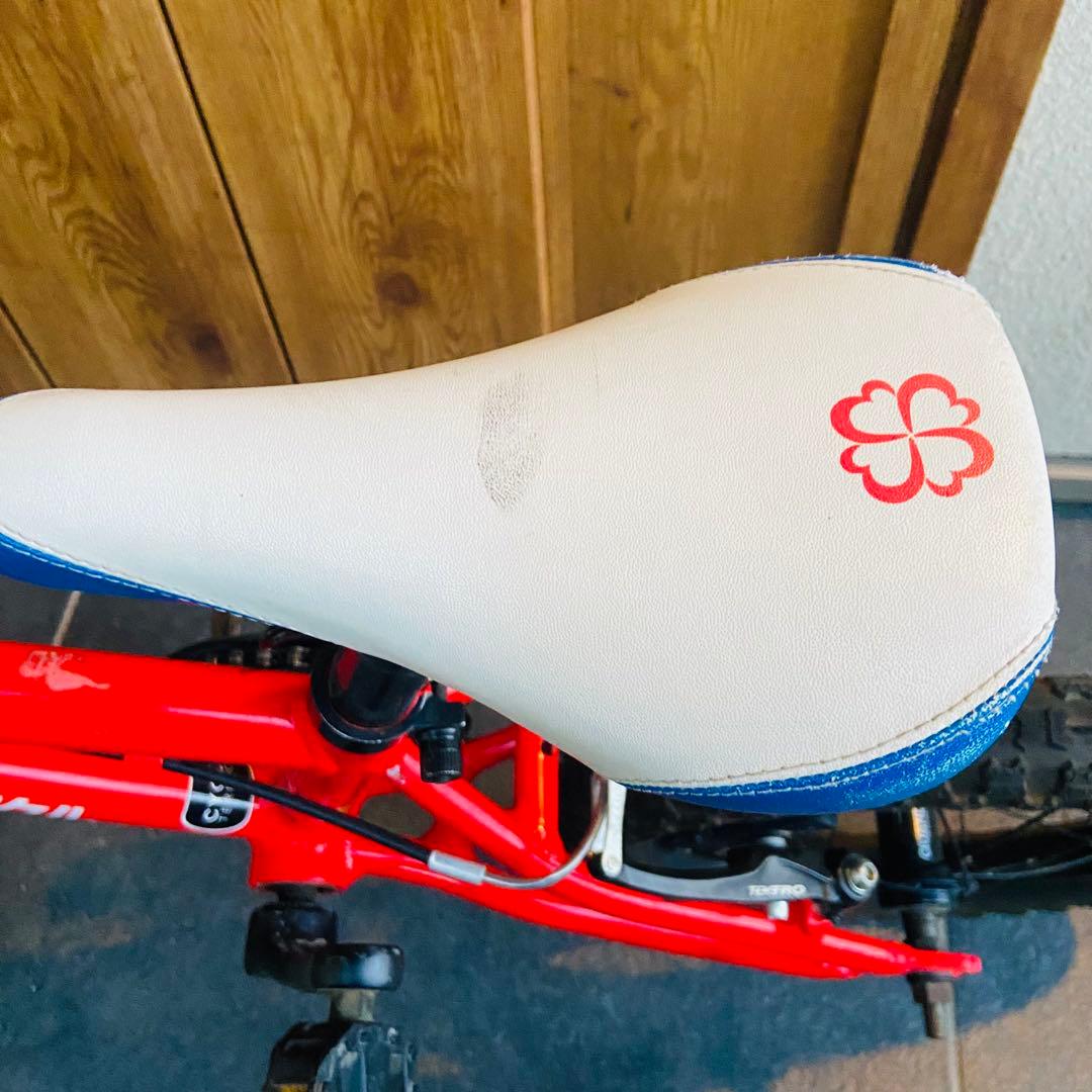 【送料込み】ヨツバサイクル ヒーローレッド 14インチ　ヨツバゼロ