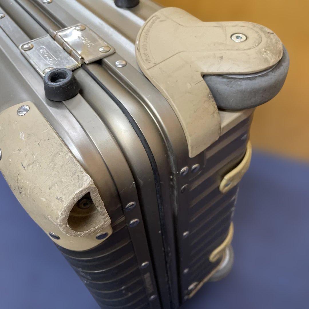 RIMOWAリモワ　トパーズ　チタニウム　2輪　32L